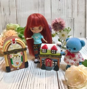 ミニチュア家具感覚♪陶器の小物入れ・ポタリーケース♪♪( *´艸｀)！！